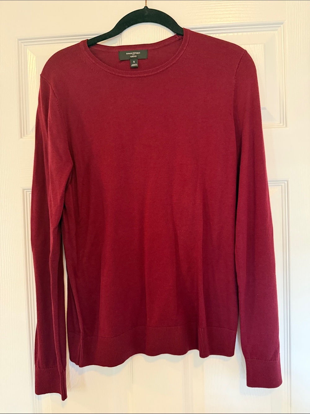Banana Republic Women's Crewneck Sweater - Burgundy